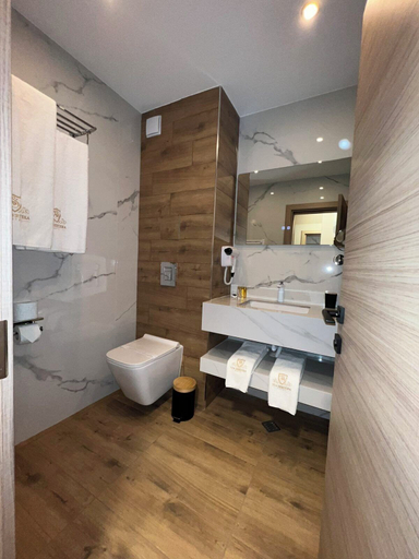 Bathroom 3, Hotel Via Serdika, Stolichna