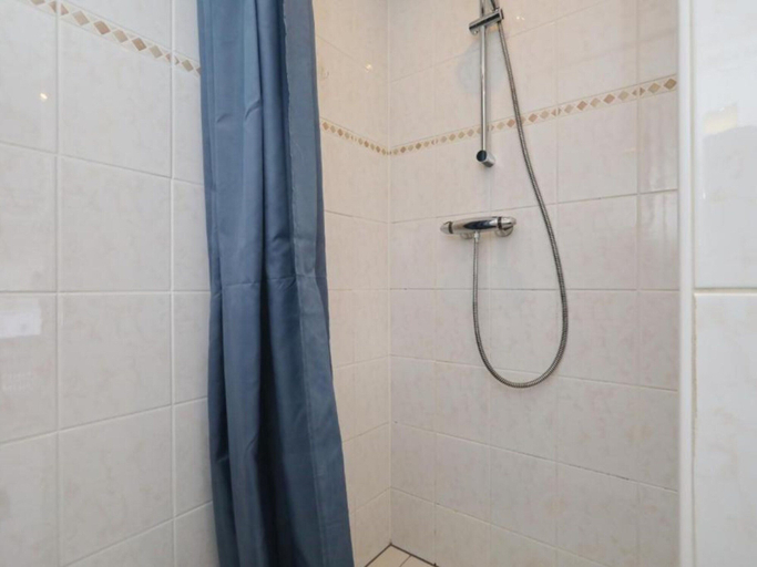 Bathroom 2, Holiday Home Near the Beach in the Dunes, Noordwijk