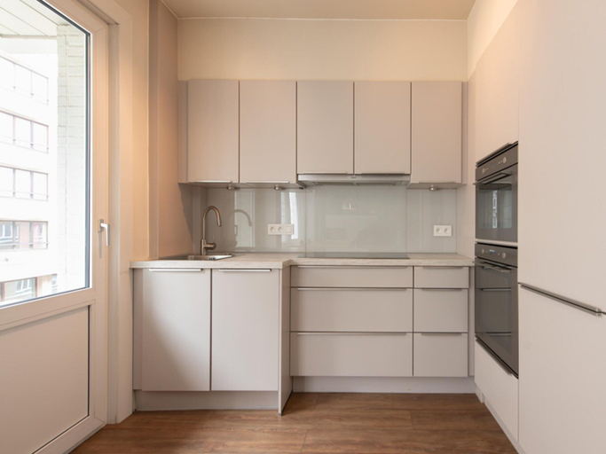 Private kitchen 3, Apartment, few Meters From Casino Kursaal, West-Vlaanderen