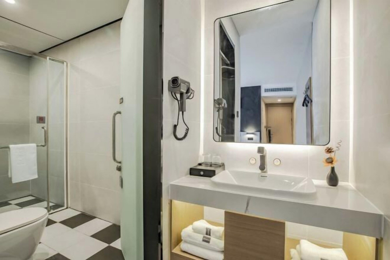 Bathroom 4, Kaiyang Jindu Hotel, Guiyang