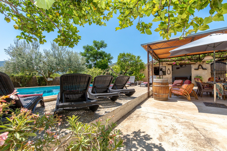 Exterior & Views 2, Traditional Charm With Private Pool, Baleares