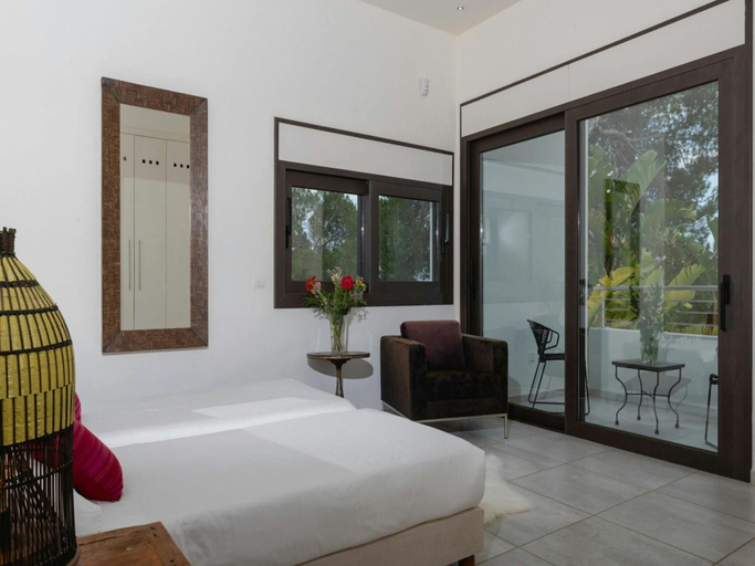 Room 2, Villa in Cap Martinet, Baleares