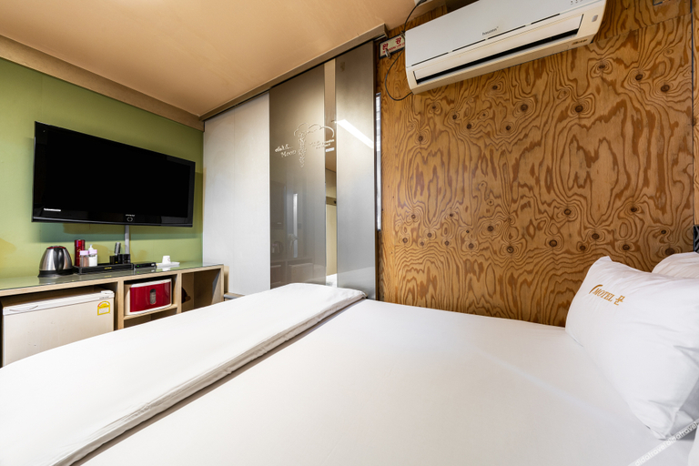 Bedroom 3, Junggok Moon, Gwang-jin
