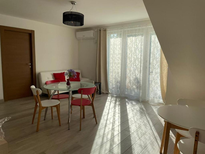 Dining Room 1