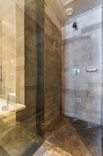 Bathroom 2, Modern Apartment - 1br/4p - Passy, Paris