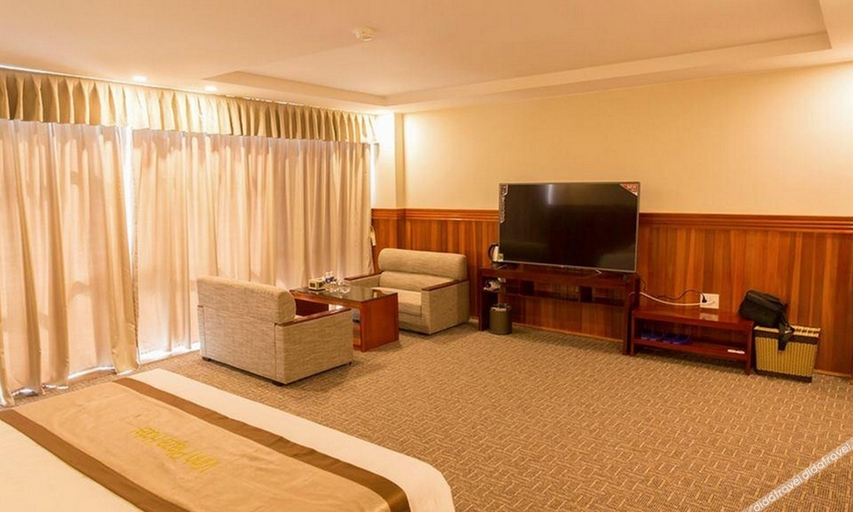 Bedroom 2, Vinh Plaza Hotel, Vinh