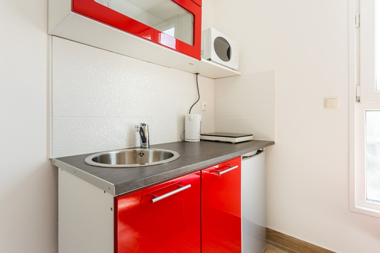 Private kitchen 4, Cosy Studio - 2P - Malakoff / Hauts-de-seine, Hauts-de-Seine