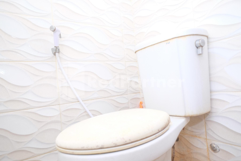 Bathroom 4