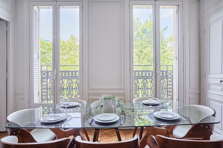 Dining 3, Magnificent Flat Centre de Paris Le Marais, Paris