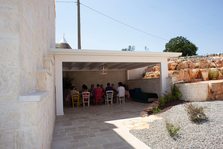 Others 3, Tower House in Puglia With Pool and Charm, Bari