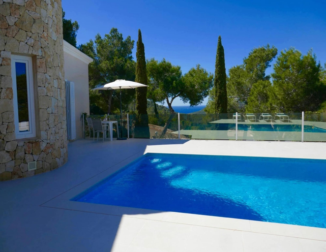 Pool 5, Villa With Golf-course Views, Baleares