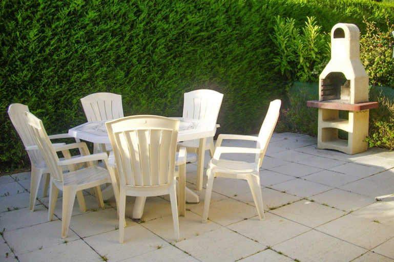 Balcony, Holiday Home in Erquy Near Sandy Beaches, Côtes-d'Armor
