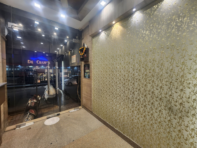 Others 5, Hotel Merry Gold, Delhi
