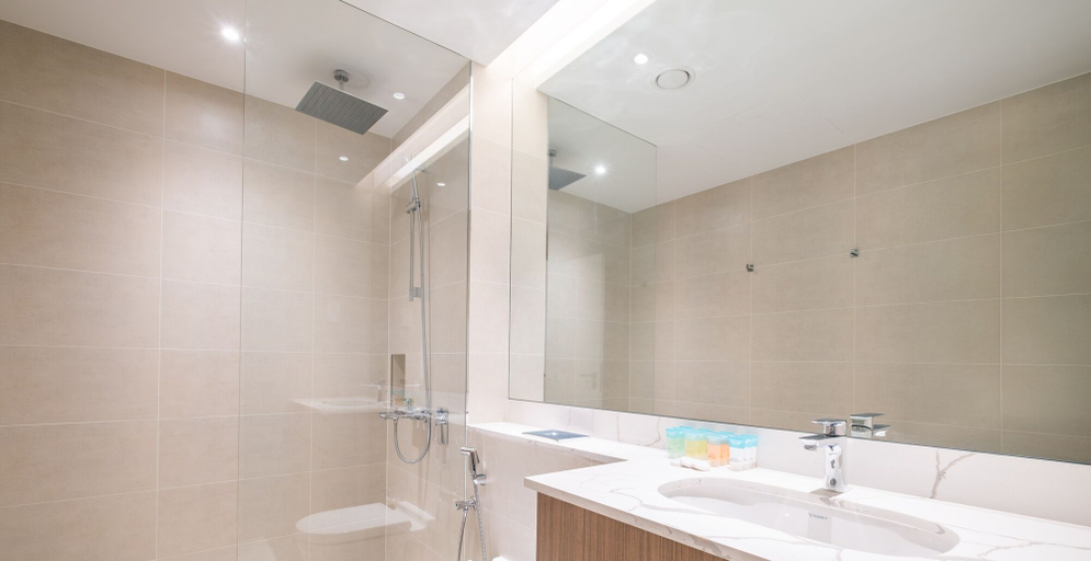 Bathroom, LUX La Mer Infinity View -Luxury Boho 2, Dubai