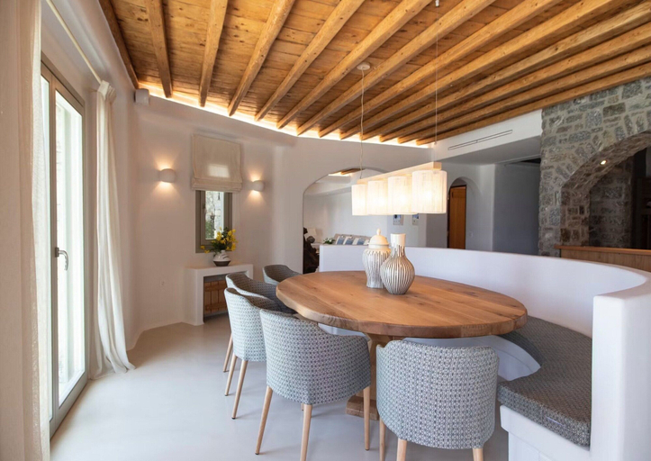 Dining 5, Serene Villa With Terrace and Views, South Aegean