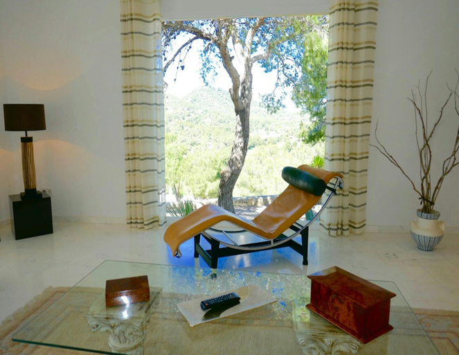 Spa treatment 2, Villa With Golf-course Views, Baleares
