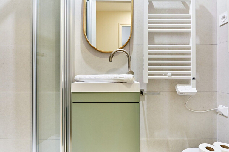 Bathroom 5, Superb apartment Center of Paris, Paris