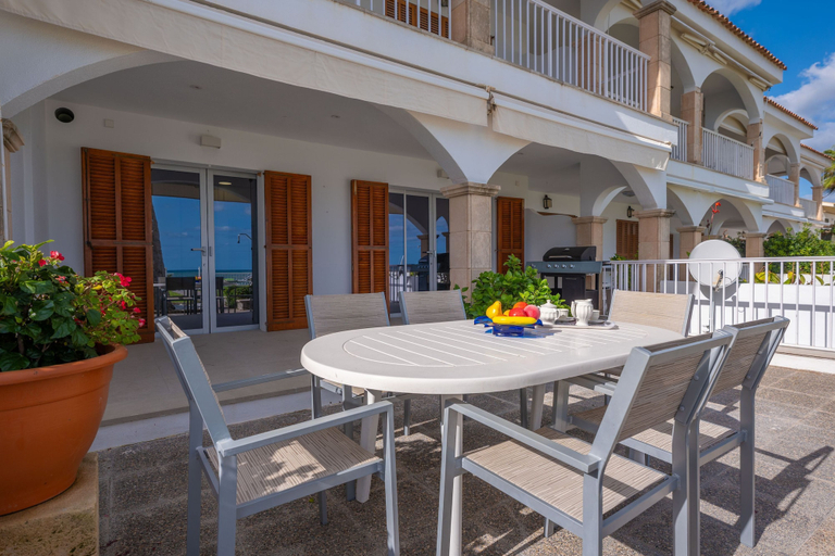 Room 2, Albers in Mallorca With 3 Bedrooms and 2 Bathrooms, Baleares