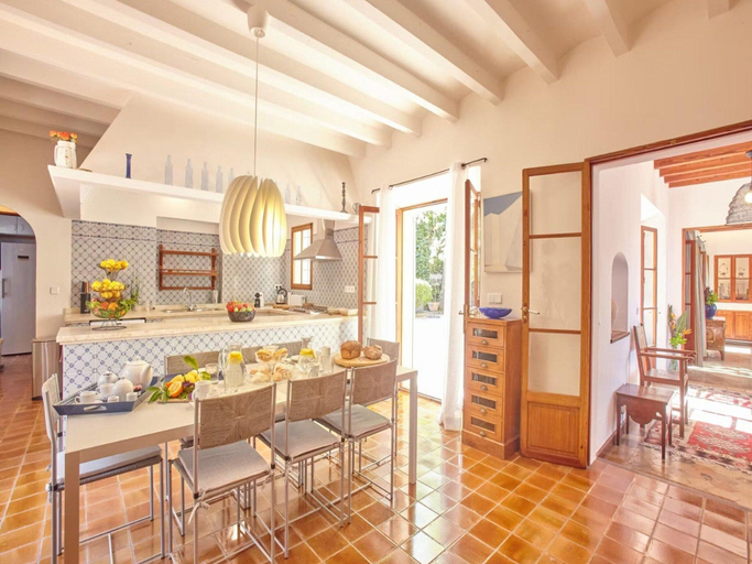Private kitchen, Holiday Home With Barbecue Area, Baleares