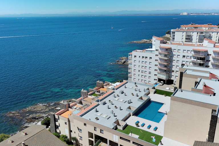 Exterior & Views 2, Apartment in Roses near Rock Beach, Girona