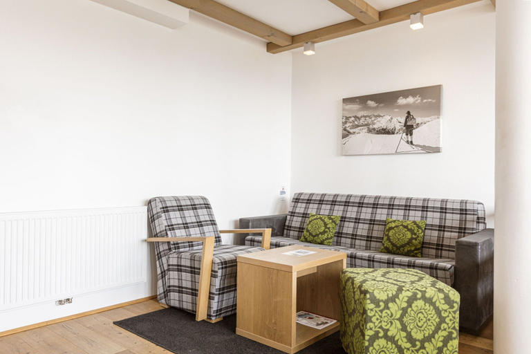 Living area, Chalet With Mountain Views, Hermagor