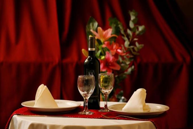 Food & Drinks, Hotel Golden Palace Nueva Galia, Gobernador Dupuy