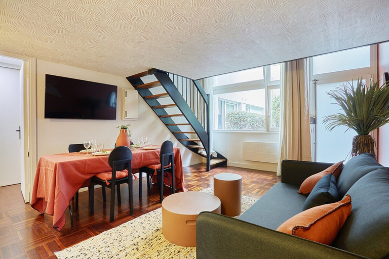 Living area 2, Sublim Apartment Le Marais/ Place des Vosges, Paris
