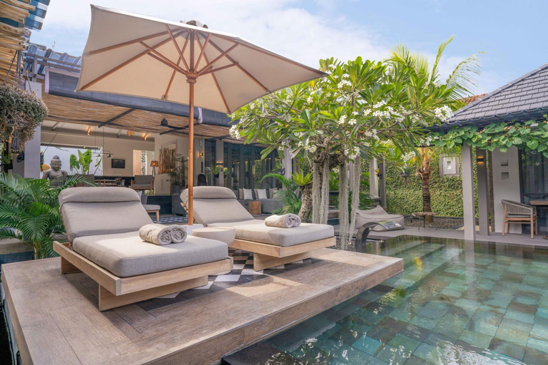 Swimming Pool 4
