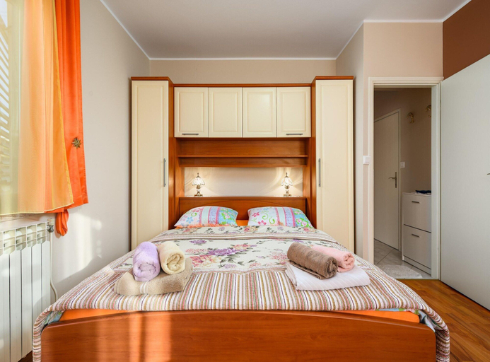 Room 2, Beautiful cottage in nature, Poreč