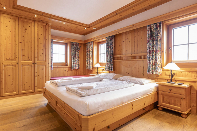 Room 3, Nice Apartment With Balcony, Kitzbühel
