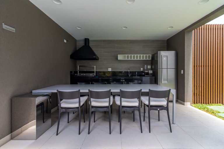 Room 3, Sa1342-514 in S o Paulo, São Paulo