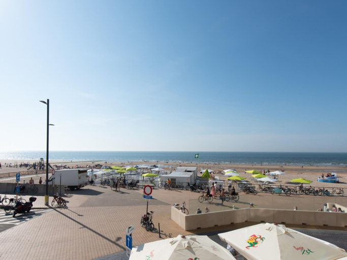 View from property 4, Renovated Apartment With sea View in Mariakerke, West-Vlaanderen