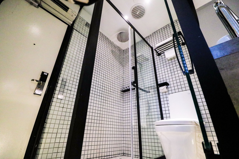 Bathroom 4, Hotel 1888 Collection (SG Clean), Singapura