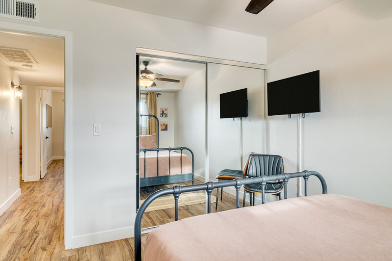 Bedroom 3, Old Town Treasure by Avantstay Central Location, Maricopa