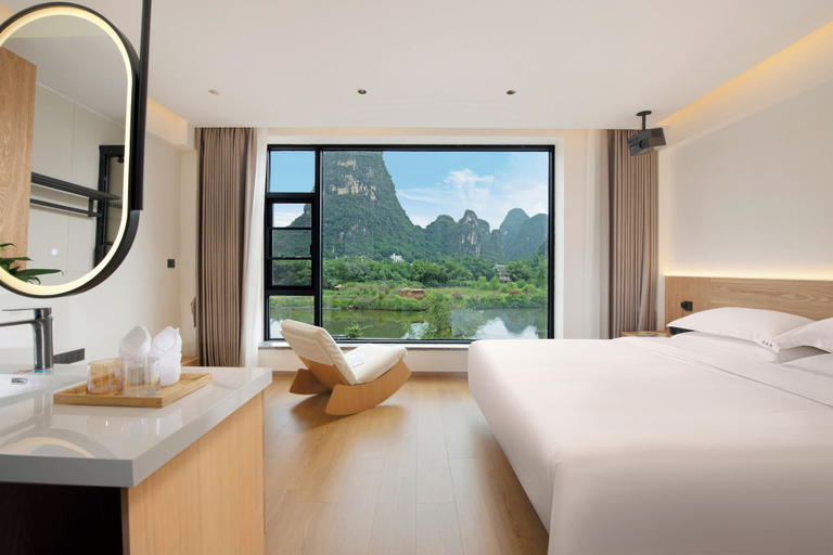 Bedroom 3, Hidden Dragon Villa, Guilin