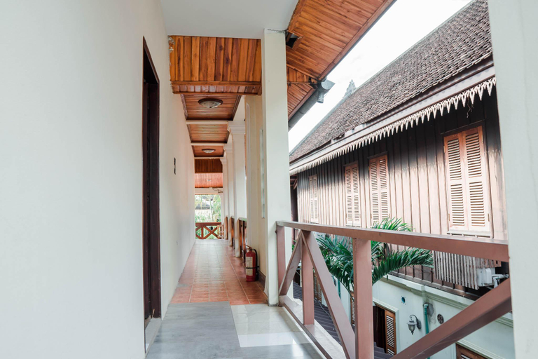Public Area 2, Oudomsouk Guest House, Luang Prabang