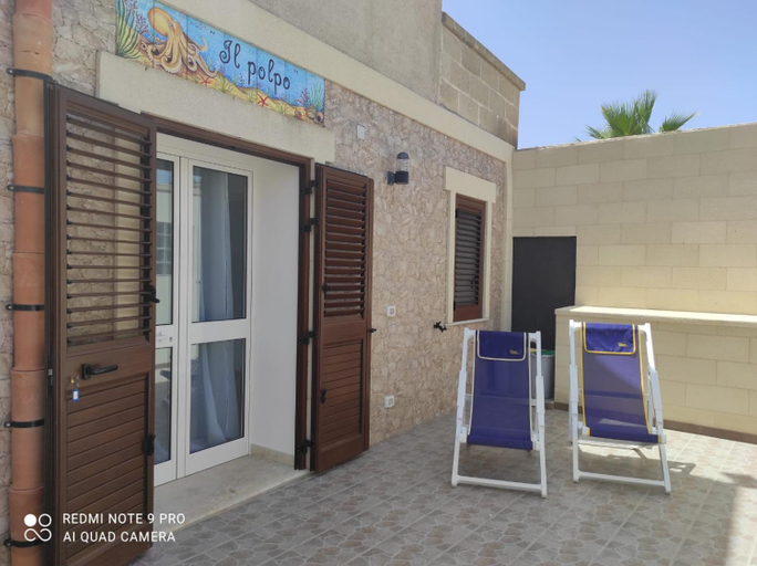 Facilities 5, Le Dimore Di Gianni, Trapani
