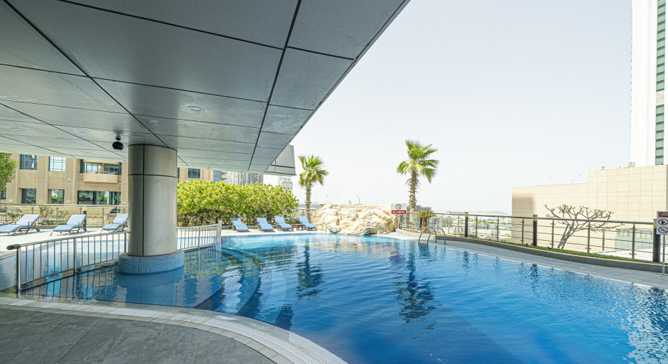 Sport & Beauty 5, Fascinating Ocean Views in a One Bedroom, Dubai