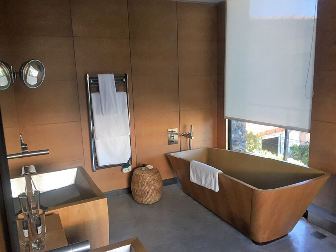 Others 4, Playa Vik Jose Ignacio, n.a523
