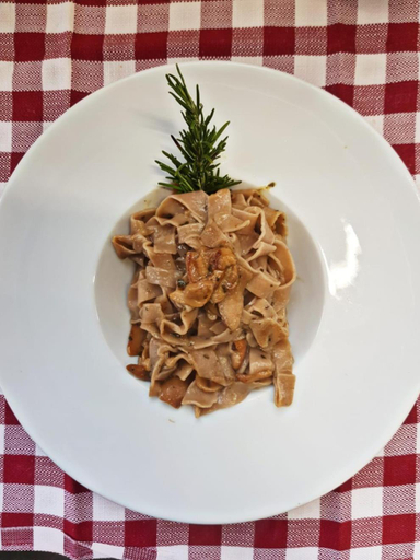 Food & Drinks 5, Ostello Brembo, Bergamo