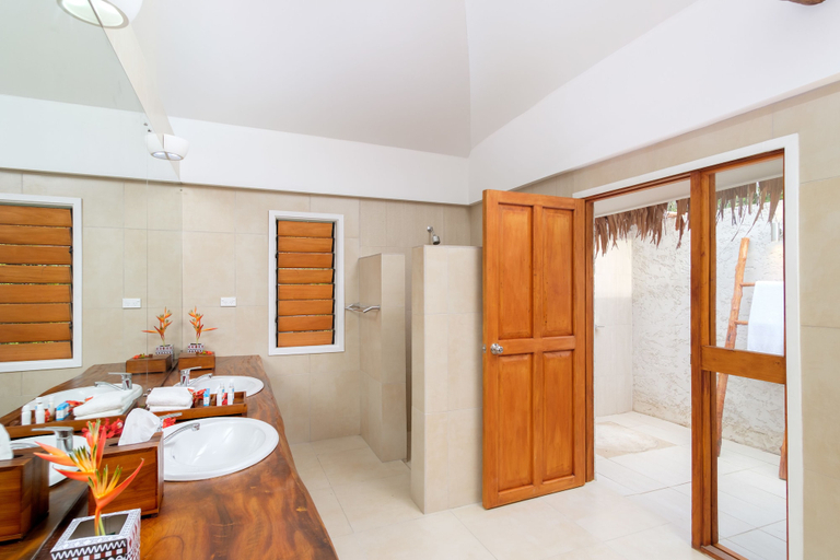 Bathroom 5, Tropica Island Resort - Adults Only, Nadroga/Navosa