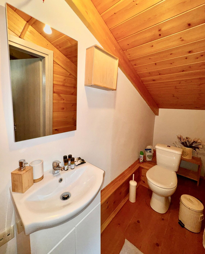Room 4, Crown Chalet Arachova, Central Greece