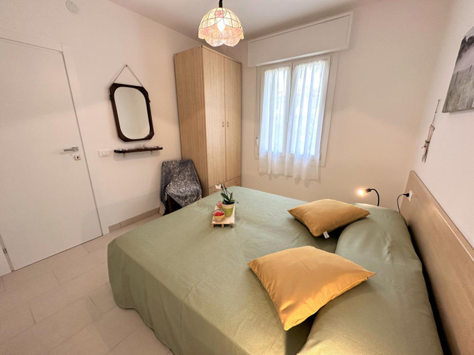 Others 5, Villa Nora, Udine