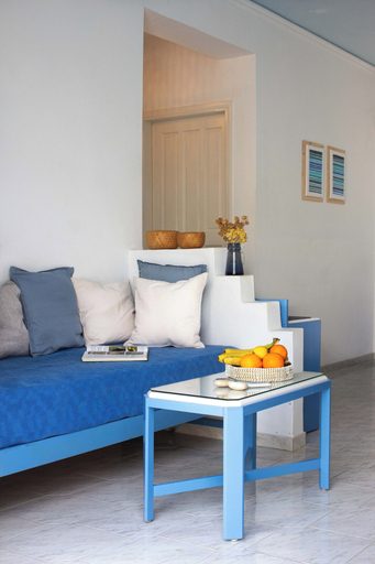 Others 5, Blue Calm, Crete