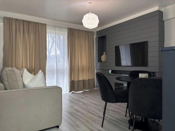Living area 3, 1 Bed Flat - Sleeps 2 - Parking - Wifi, London