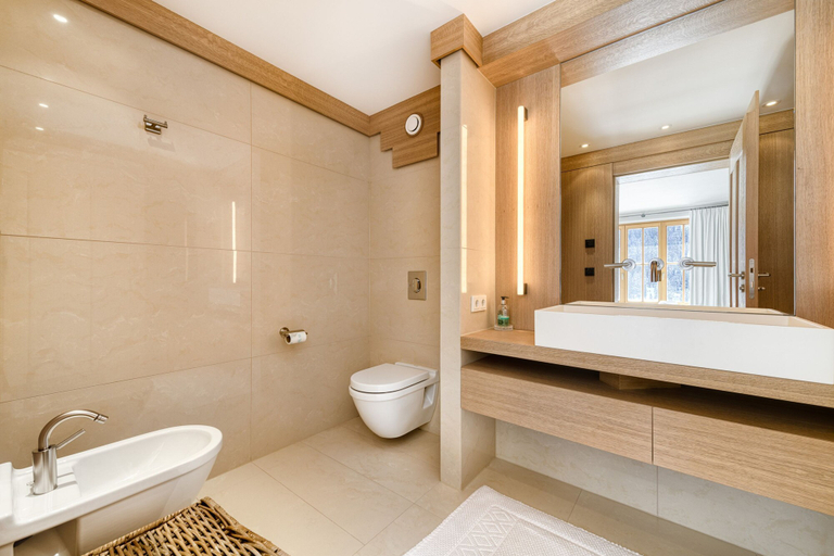 Bathroom 4, Chalet Lilly-family Friends mit Ski In-ski out, Bludenz