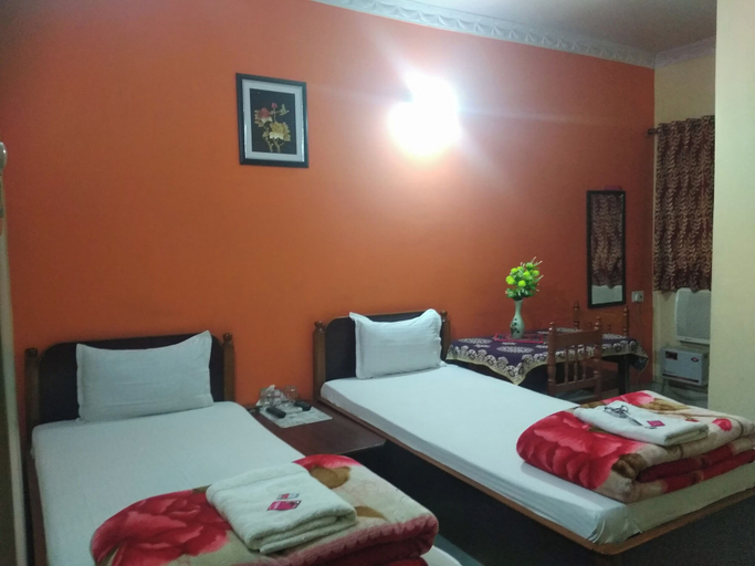 Bedroom 3, Hotel Chandrakala Regency, Dhanbad