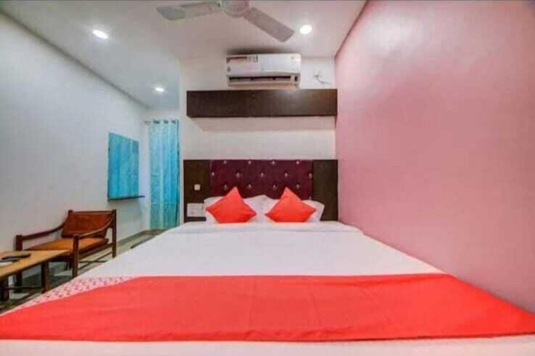 Bedroom 5, HOTEL NEW MEREDIAN ORCHID, Hyderabad