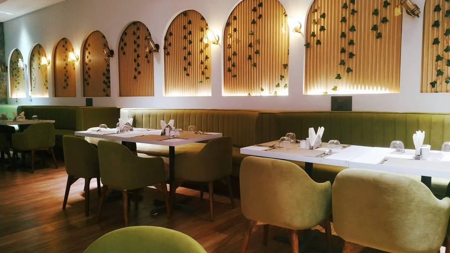 Food & Drinks 4, Kaara Gurgaon , Gurgaon