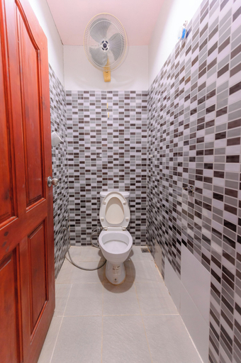 Bathroom 4, KONGKHAMKOON HOTEL, Pak Khat